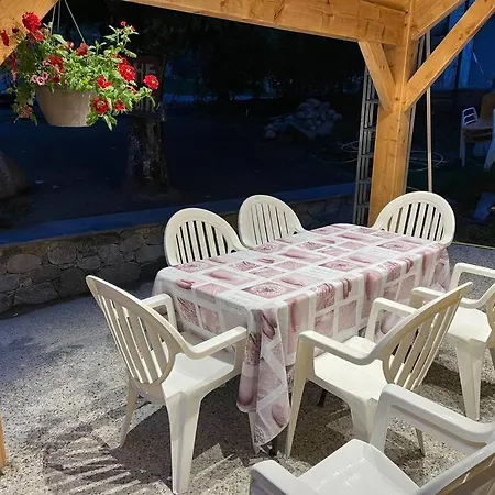 Chalet Le De Catarrabes